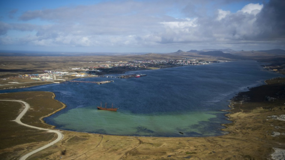 Argentine judge orders suspension of Falklands oil project