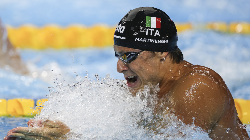 Mondiali nuoto: argento Martinenghi nei 100 rana