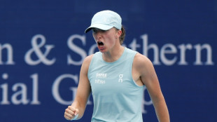 Swiatek avan&ccedil;a &agrave;s quartas do WTA 1000 de Cincinnati e espera por Rybakina