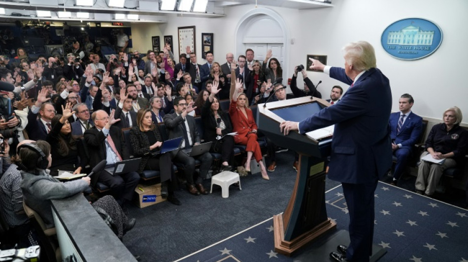 Trump accentue encore sa guerre contre les m&eacute;dias traditionnels