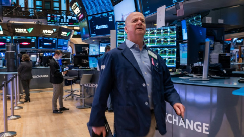 Wall Street: record en cl&ocirc;ture pour S&P 500 et Nasdaq, Nvidia d&eacute;passe Apple