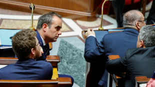 Loi 1er-Mai: huit syndicats demandent &agrave; Lecornu de "respecter la d&eacute;mocratie sociale et politique"