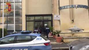 Propaganda e contatti con l'Isis, ragazzina finisce in comunit&agrave;