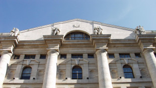 Borsa: Milano aggiorna i massimi con Leonardo e le utilities