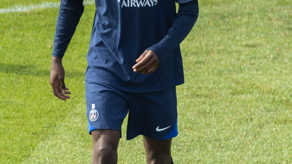 Calcio:PSG chiede 'coordinamento medico-sportivo club-Bleus'