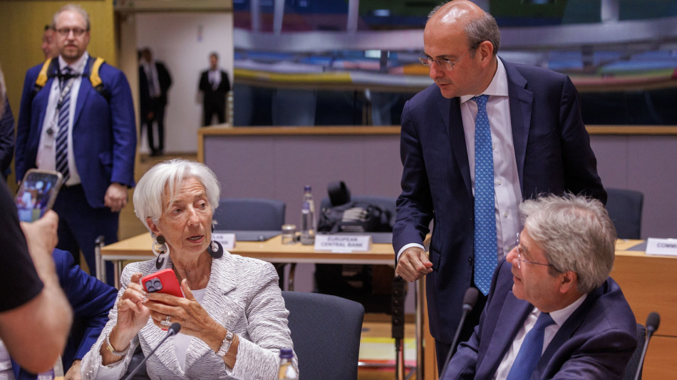 Gentiloni, 'tassa a miliardari difficile ma c'&egrave; primo passo'