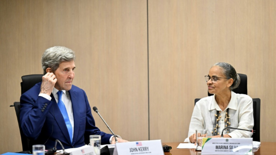 EEUU quiere un combate "global" contra la deforestaci&oacute;n de la Amazon&iacute;a, dice Kerry