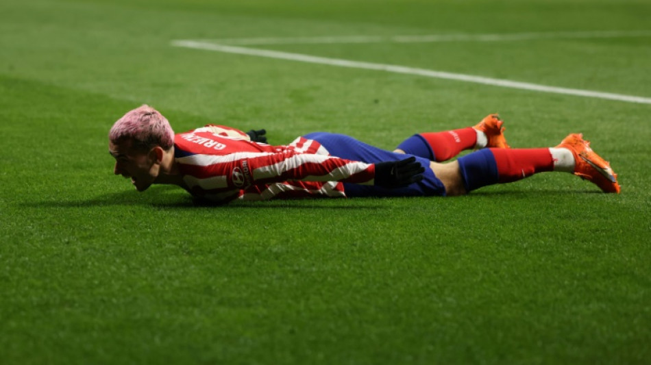 El Atl&eacute;tico se sube al podio con una goleada al Sevilla