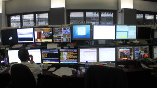 Lo spread Btp-Bund chiude a 100, giù i rendimenti