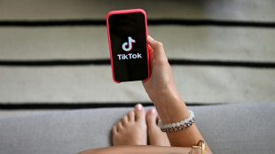 EU to propose curbing social media, online games for under 15s
