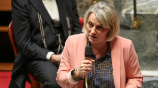 Gr&egrave;ve des m&eacute;decins: la ministre invite les syndicats samedi, jour de manifestations