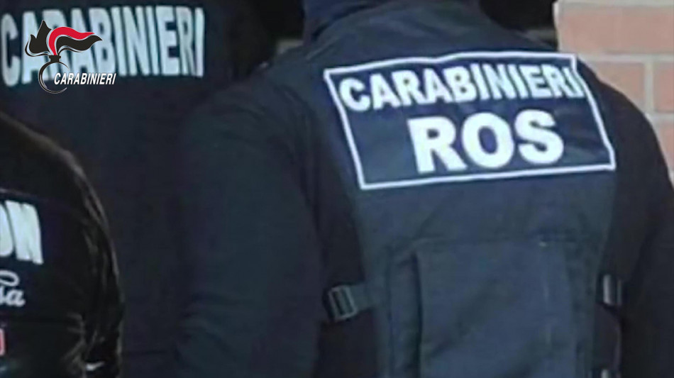 Indagine sul dossieraggio della 'Squadra Fiore', perquisizioni e 11 indagati
