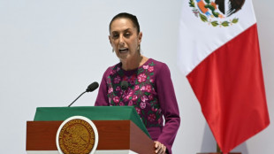 Manifestantes invadem pr&eacute;dio do governo no M&eacute;xico &agrave;s v&eacute;speras da Copa