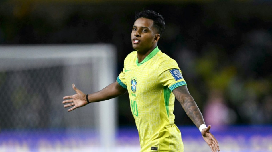 Reencontrar Ancelotti na Seleção 'é um prazer', diz Rodrygo