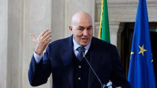 Crosetto, controdazi Ue la risposta peggiore a minacce su Groenlandia