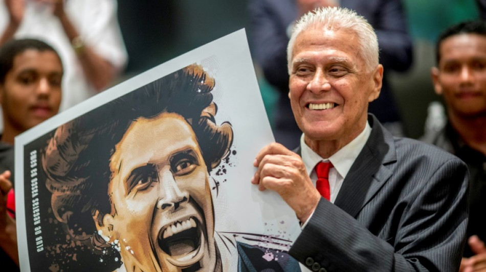 Foot: d&eacute;c&egrave;s &agrave; 68 ans de l'ancien buteur br&eacute;silien Roberto Dinamite