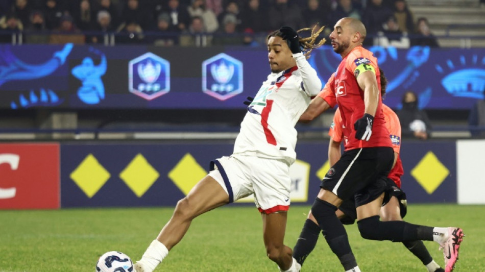 Coupe de France: le PSG, malmen&eacute; par un club de National 3, s'en sort difficilement