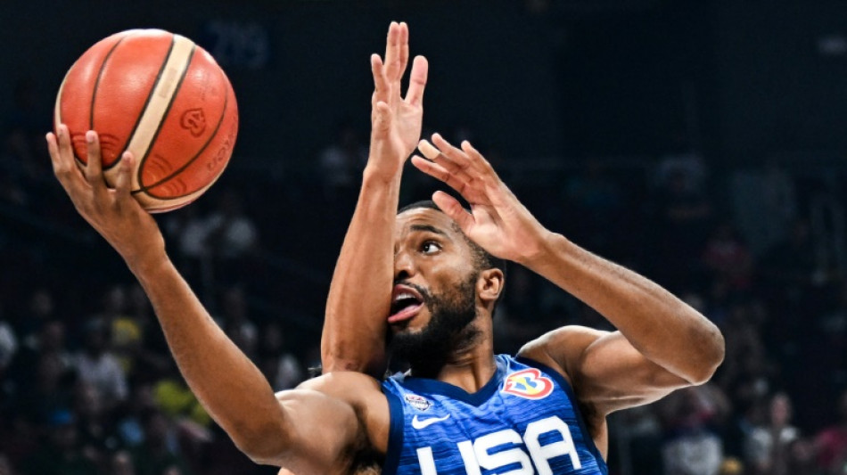 'Hungry' US demolish Italy to reach Basketball World Cup semis