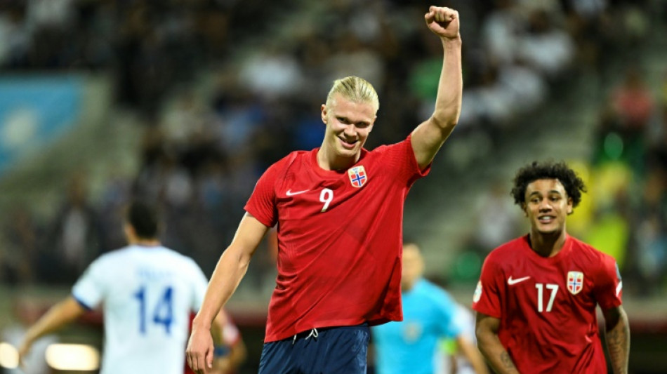 Spain, Norway hold up Scotland's Euro qualification