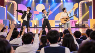 寰亞School Tour走訪四校　陳健安與雲浩影勉勵學生追夢