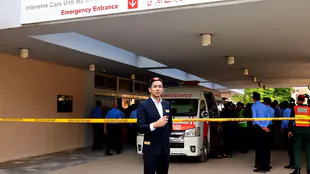 Al menos 14 reci&eacute;n nacidos mueren en incendio del hospital PIMS de Islamabad