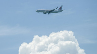 EUA compra aviões Boeing para deportar imigrantes