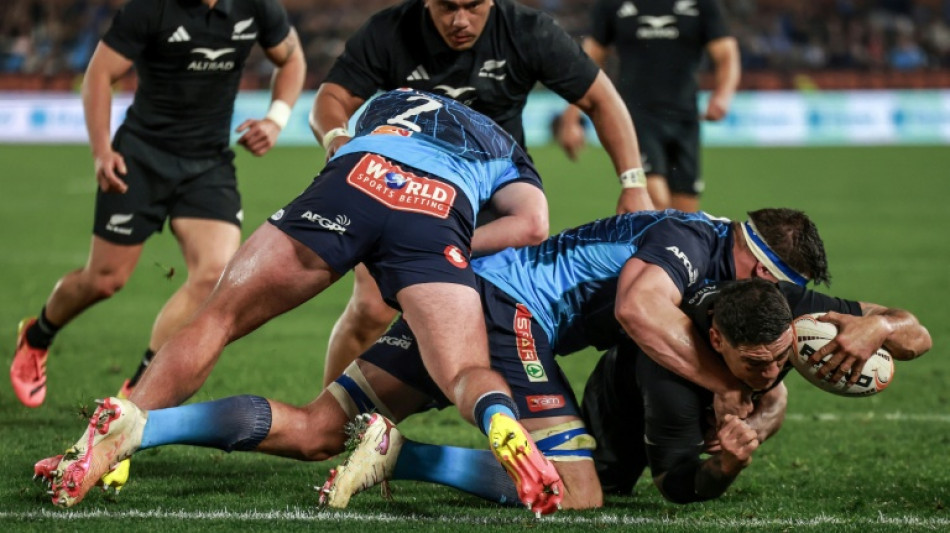 Taylor scores two tries in winning debut as New Zealand captain 