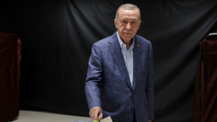Cierre de centros de votaci&oacute;n en Turqu&iacute;a, futuro incierto para Erdogan