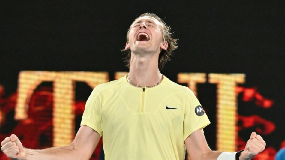 Korda playing catch-up in prodigious family, with a ittle help from Agassi