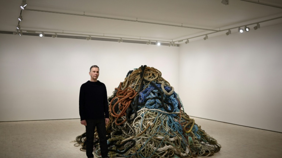 UK artist turns 'money for old rope' into £1m art exhibition