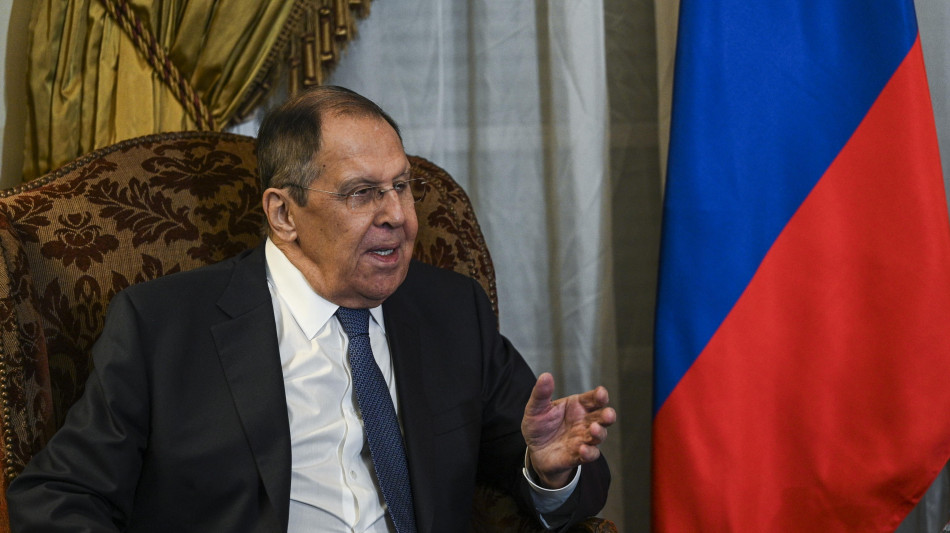 Lavrov, 'il regime di Zelensky non &egrave; pronto per colloqui costruttivi'