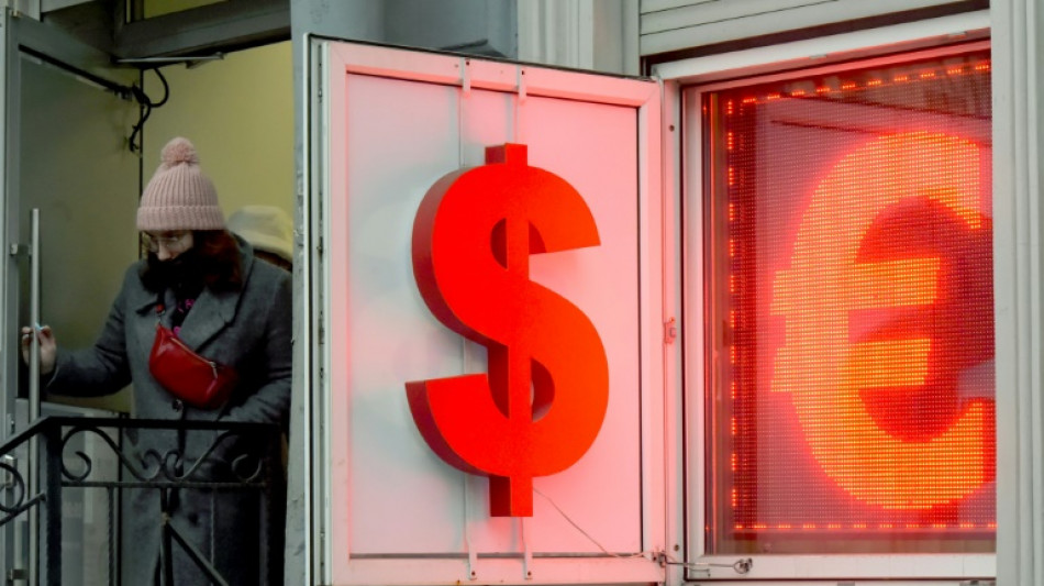 El euro cotiza por debajo de los 1,0636 d&oacute;lares, por primera vez desde 2017