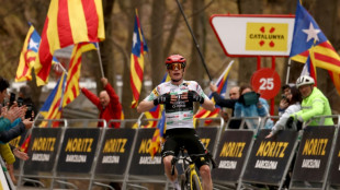 Vingegaard begins bid for Giro-Tour double with Pellizzari boosting home hopes