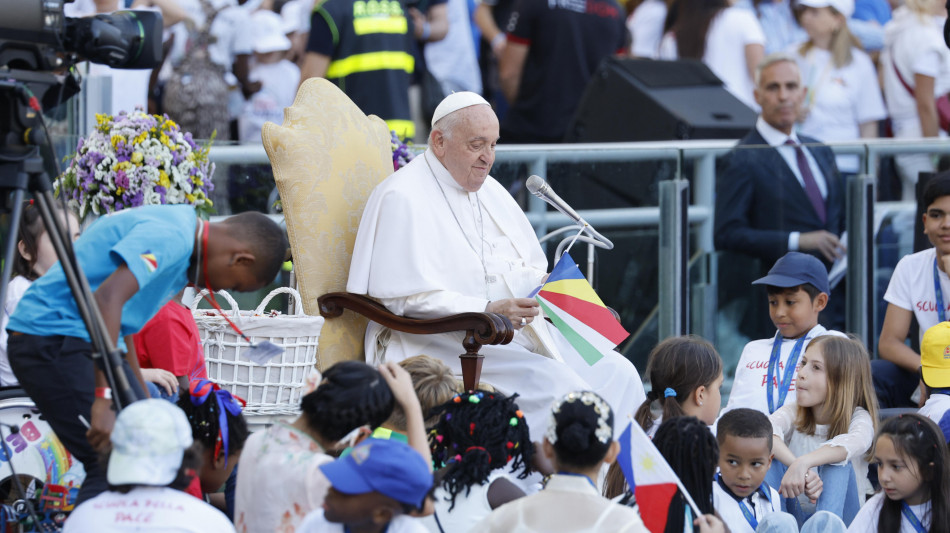 Papa, 'non volevo offendere, nella Chiesa c'&egrave; spazio per tutti'