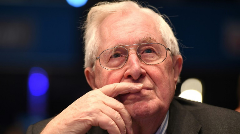 CDU-Urgestein und Br&uuml;ckenbauer: Bernhard Vogel mit 92 Jahren gestorben 
