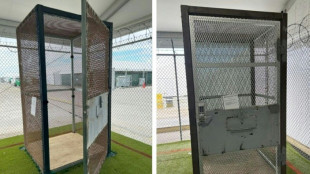 Detenidos en "Alligator Alcatraz" estaban en celdas del tama&ntilde;o de una cabina telef&oacute;nica