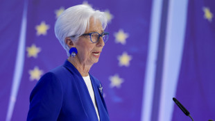 Lagarde, l'economia europea regge, rimuovere le barriere nazionali a imprese e Borse