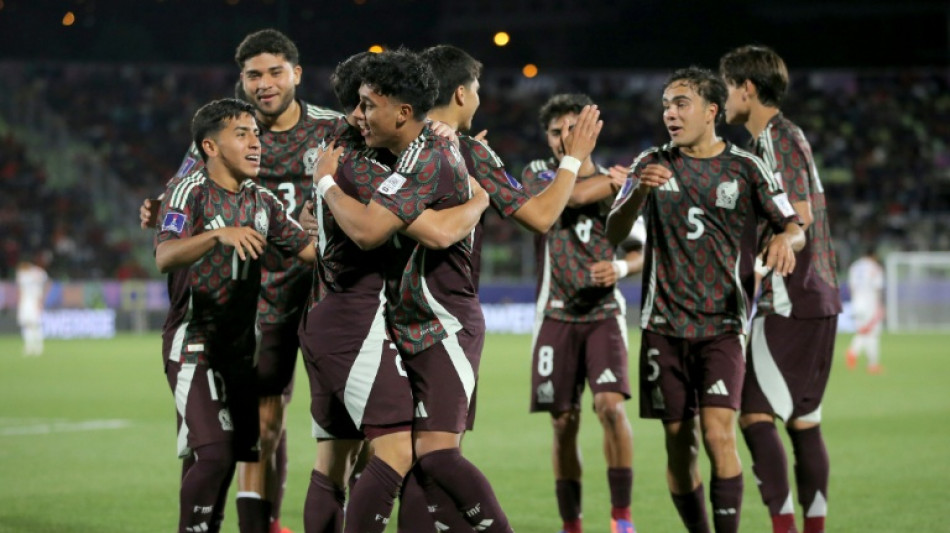México goleia anfitrião Chile (4-1) e avança às quartas do Mundial Sub-20