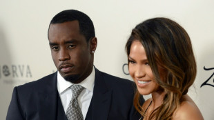 "Controlaba mi vida", dice Cassie Ventura, expareja del rapero Sean Combs en juicio en Nueva York 