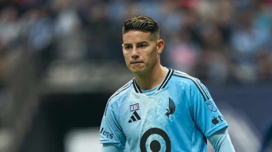 T&eacute;cnico da Col&ocirc;mbia diz que James "parece muito bem", apesar da falta de ritmo de jogo