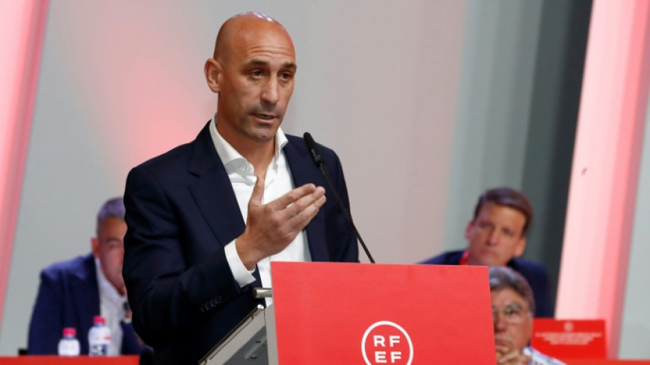 Spain starts probe over Rubiales' kiss as federation asks him to quit