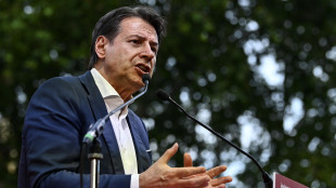 Conte ai suoi, avviso di garanzia non è una condanna