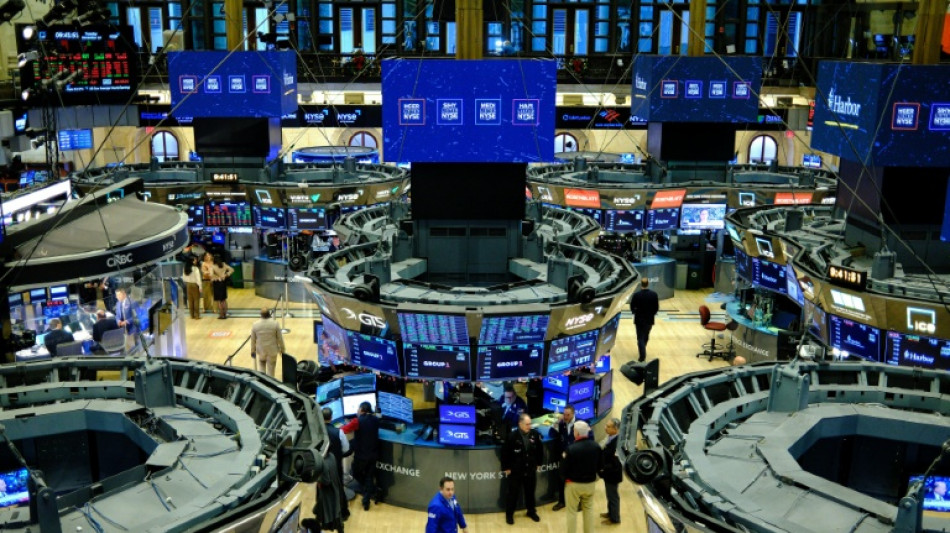 Wall Street termine en baisse, min&eacute;e par le secteur de l'IA