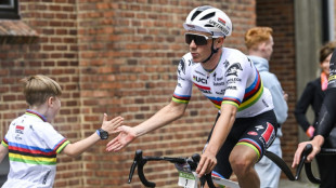 Evenepoel ends speculation to stay with Soudal-Quick Step