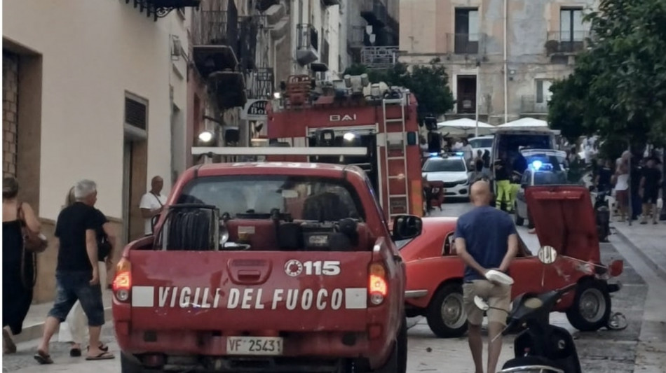 Con auto investe famiglia turisti a Sciacca, donna è grave