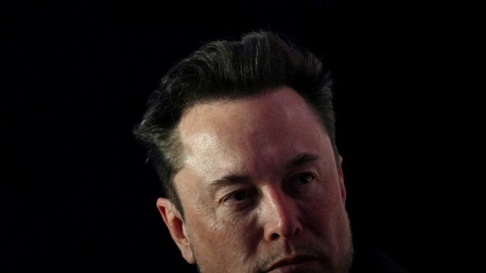 Les anciens dirigeants de Twitter poursuivent Musk pour pr&egrave;s de 130 millions de dollars impay&eacute;s