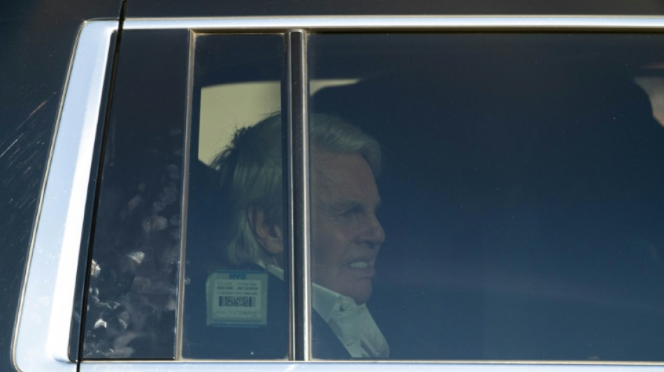 Exjefe de Abercrombie se declara no culpable de acusaciones de tr&aacute;fico sexual y prostituci&oacute;n