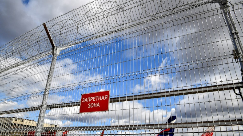 Les pays d'Europe ferment, un &agrave; un, leur espace a&eacute;rien aux avions russes