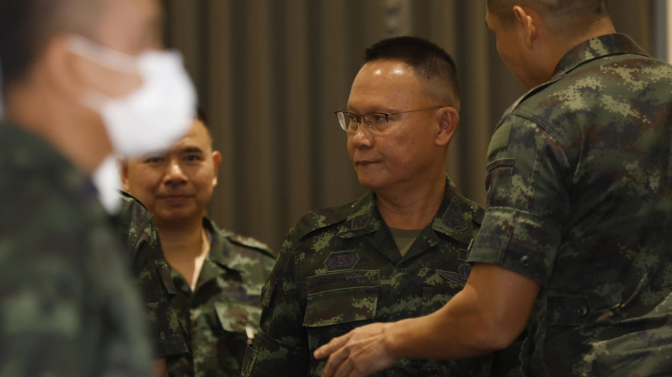 Media, Thailandia chiude l'intero confine con la Cambogia