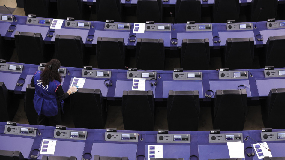 S&igrave; Fdi-Fi-Pd alla risoluzione finale su Kiev, no M5s-Lega